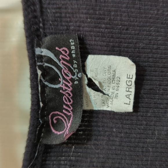 Questions by Say What? Women's Black 100% Cotton Sequined Tank Top Size Large - Picture 3 of 7